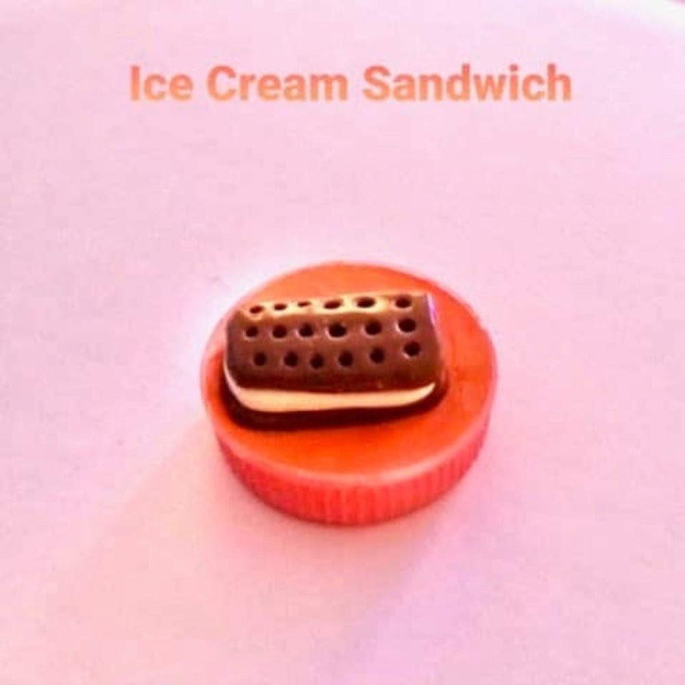 Ice Cream Sandwich
